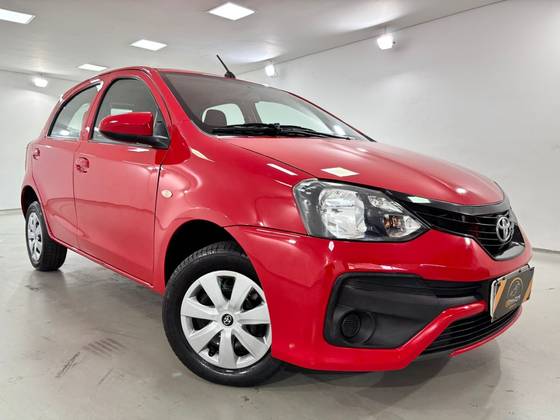 TOYOTA ETIOS 1.3 X 16V FLEX 4P MANUAL TOYOTA ETIOS 1.3 X 16V FLEX 4P MANUAL